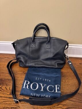 ROYCE New York Black Pebbled Leather Shoulder Weekender